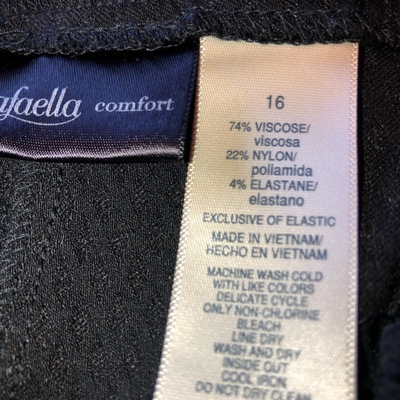 9 for $10 M&M Rafaela Ponte pants - Picture 4 of 4